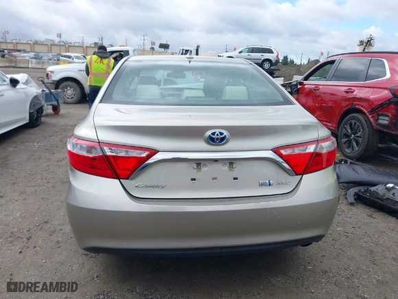 2016 Toyota Camry Hybrid LE with VIN 4T1BD1FK9GU177768, listed as a IAAI auction lot 41796608 with NaN miles. Bid and sale history available at carsss.com. Image 17.