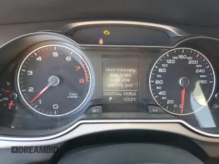 2014 Audi A4 Komfort z VIN WAUBFCFL6EN003339, wystawiony jako Copart lot #60940495 z przebiegiem 202 833 mil mil oraz Nie do naprawy • Non repairable. Historia ofert i sprzedaży dostępna na DreamBid. Obrazek 8.
