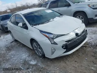 2016 Toyota Prius Four with VIN JTDKARFU6G3524539, listed as a IAAI auction lot 41384735 with 101,393 mi miles. Bid and sale history available at carsss.com. Image 1.