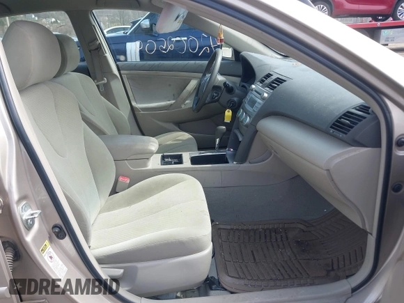 2007 Toyota Camry CE with VIN 4T1BE46K97U714878, listed as a IAAI auction lot 42002509 with 118,118 mi miles and . Bid and sale history available at DreamBid. Image 5.