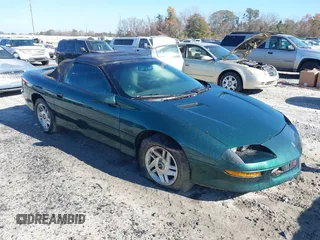 1996 Chevrolet Camaro Z28 z VIN 2G1FP32P1T2117762, wystawiony jako IAAI lot #41104867 z przebiegiem 190 712 mil mil oraz . Historia ofert i sprzedaży dostępna na DreamBid. Obrazek 1.