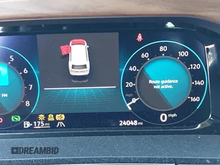 2024 Volkswagen Atlas SE with VIN 1V2JR2CA5RC532574, listed as a IAAI auction lot 41640988 with 24,048 mi miles and . Bid and sale history available at DreamBid. Image 15.