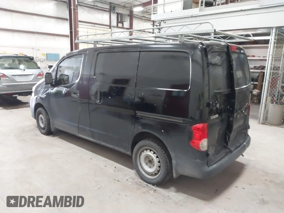 2016 Nissan NV200 S z VIN 3N6CM0KN2GK701438, wystawiony jako IAAI lot #41639317 z przebiegiem 178 280 mil mil oraz . Historia ofert i sprzedaży dostępna na DreamBid. Obrazek 3.