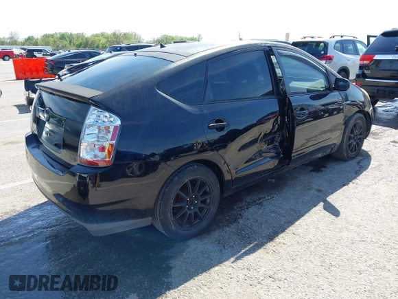 2008 Toyota Prius with VIN JTDKB20UX83400739, listed as a IAAI auction lot 42034334 with 293,428 mi miles. Bid and sale history available at carsss.com. Image 4.