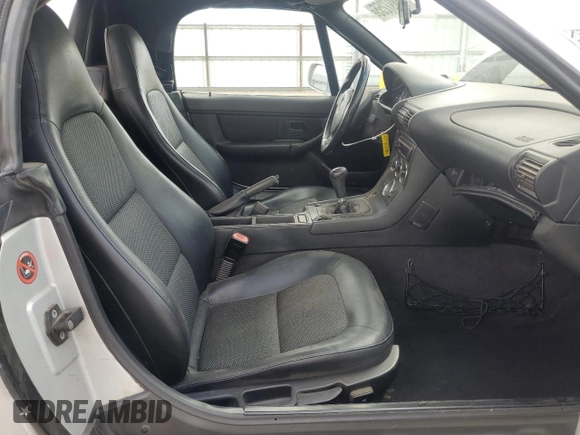 2000 BMW Z3 2.5 with VIN 4USCH9340YLF85274, listed as a Copart auction lot 56897255 with 137,807 mi miles and Salvage title. Bid and sale history available at DreamBid. Image 10.