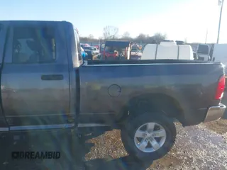 2016 Ram 1500 Tradesman z VIN 1C6RR7FM0GS124372, wystawiony jako IAAI lot #41235473 z przebiegiem 155 207 mil mil oraz . Historia ofert i sprzedaży dostępna na DreamBid. Obrazek 17.