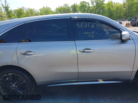 2018 Acura MDX Technology with VIN 5J8YD4H57JL003610, listed as a IAAI auction lot 42127585 with 82,633 mi miles and . Bid and sale history available at DreamBid. Image 13.
