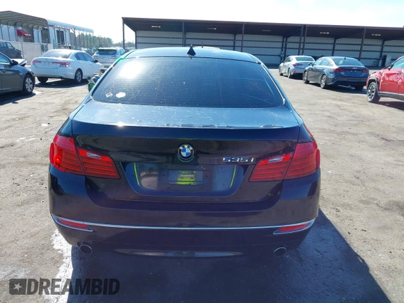 2015 BMW 5 Series 535i with VIN WBA5B1C53FD922886, listed as a IAAI auction lot 41471826 with 202,074 mi miles and . Bid and sale history available at carsss.com. Image 16.