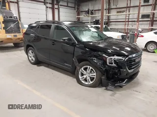 2023 GMC Terrain SLE z VIN 3GKALMEG8PL199132, wystawiony jako IAAI lot #41888300 z przebiegiem 23 406 mil mil oraz . Historia ofert i sprzedaży dostępna na DreamBid. Obrazek 1.
