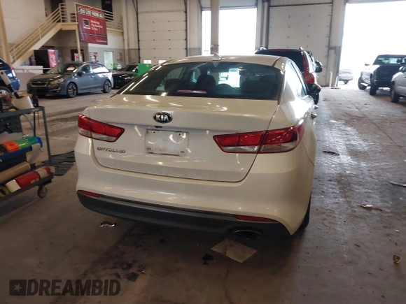 2016 Kia Optima LX with VIN 5XXGT4L31GG046321, listed as a IAAI auction lot 41847730 with 88,439 mi miles. Bid and sale history available at carsss.com. Image 16.