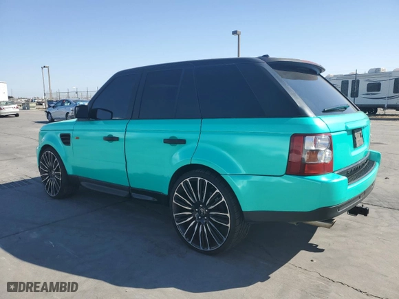 2007 Land Rover Range Rover Sport SC with VIN SALSH23407A985991, listed as a Copart auction lot 72963164 with 213,504 mi miles and Salvage Title. Bid and sale history available at carsss.com. Image 2.