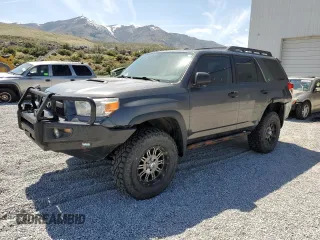 2010 Toyota 4Runner Trail z VIN JTEBU5JR9A5011554, wystawiony jako Copart lot #53906045 z przebiegiem 203 568 mil mil oraz Szkoda całkowita • Salvage title. Historia ofert i sprzedaży dostępna na DreamBid. Obrazek 1.