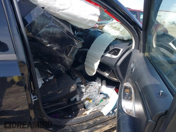2015 Dodge Journey American Value with VIN 3C4PDCABXFT531688, listed as a IAAI auction lot 41606958 with Not Provided miles and . Bid and sale history available at DreamBid. Image 5.