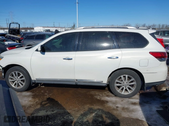 2014 Nissan Pathfinder Platinum with VIN 5N1AR2MMXEC730230, listed as a IAAI auction lot 41400120 with 190,980 mi miles and . Bid and sale history available at DreamBid. Image 15.