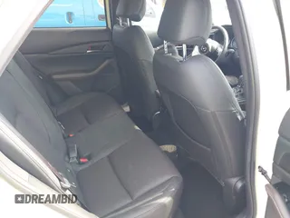 2024 Mazda CX-30 Premium z VIN 3MVDMBDY7RM706554, wystawiony jako IAAI lot #42322863 z przebiegiem 2817 mil mil oraz . Historia ofert i sprzedaży dostępna na DreamBid. Obrazek 8.