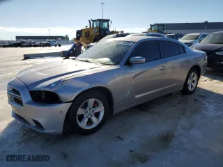 2011 Dodge Charger Rallye with VIN 2B3CL3CG4BH551711, listed as a Copart auction lot 47032985 with 272,697 mi miles and Salvage Title. Bid and sale history available at carsss.com. Image 1.