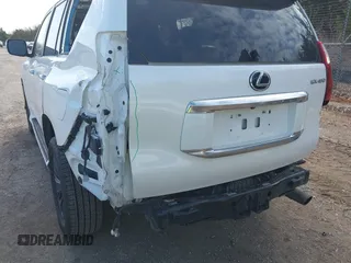 2020 Lexus GX 460 Premium z VIN JTJAM7BX9L5256329, wystawiony jako IAAI lot #41752935 z przebiegiem 84 822 mil mil oraz . Historia ofert i sprzedaży dostępna na DreamBid. Obrazek 6.