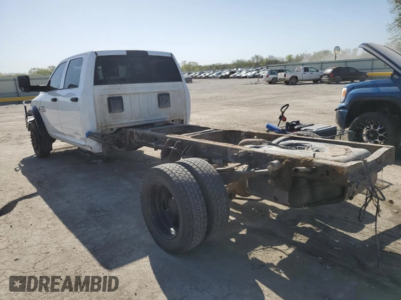 2018 Ram 5500 Tradesman with VIN 3C7WRNFL2JG371658, listed as a Copart auction lot 52543245 with 150,250 mi miles and Salvage title. Bid and sale history available at DreamBid. Image 2.