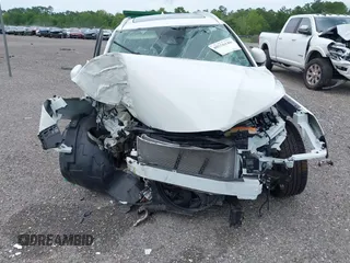 2019 Volvo XC40 Momentum z VIN YV4AC2HK7K2107905, wystawiony jako IAAI lot #40556146 z przebiegiem Nie podano mil oraz . Historia ofert i sprzedaży dostępna na DreamBid. Obrazek 6.