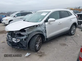 2018 Lincoln MKC Reserve с VIN 5LMCJ3C92JUL15133, выставлен на аукционе IAAI как лот 41416991 с пробегом 65 296 миль миль и . История ставок и продаж доступна на DreamBid. Изображение 19.