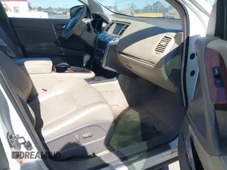 2009 Nissan Murano S with VIN JN8AZ18W79W210697, listed as a IAAI auction lot 42196159 with 172,435 mi miles and . Bid and sale history available at carsss.com. Image 5.