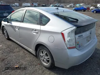 2011 Toyota Prius I with VIN JTDKN3DU8B5339040, listed as a IAAI auction lot 41729244 with 213,628 mi miles. Bid and sale history available at carsss.com. Image 3.