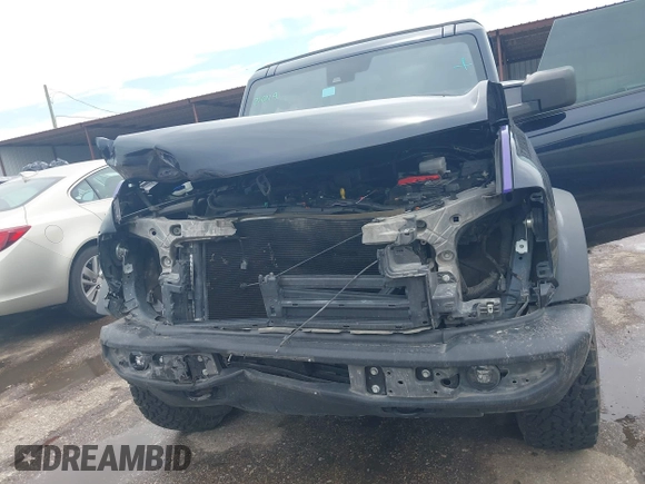 2021 Ford Bronco with VIN 1FMDE5BH2MLA85541, listed as a IAAI auction lot 42376748 with 53,724 mi miles and . Bid and sale history available at DreamBid. Image 6.