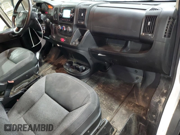 2017 Ram ProMaster Cargo with VIN 3C6TRVAG2HE538804, listed as a Copart auction lot 46555285 with 162,736 mi miles and Clean Title. Bid and sale history available at DreamBid. Image 8.