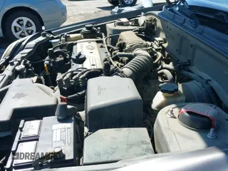 2005 Hyundai Accent GLS z VIN KMHCG35C25U348410, wystawiony jako IAAI lot #41729780 z przebiegiem 166 216 mil mil oraz . Historia ofert i sprzedaży dostępna na DreamBid. Obrazek 13.