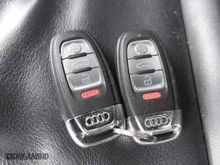 2016 Audi A4 Premium with VIN WAUBFAFL2GN000641, listed as a IAAI auction lot 41502841 with 149,667 mi miles. Bid and sale history available at carsss.com. Image 11.