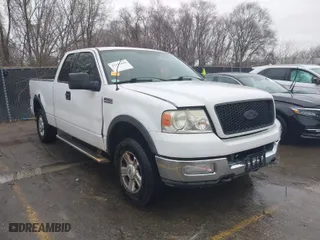 2004 Ford F-150 XLT with VIN 1FTPX14584NA15652, listed as a IAAI auction lot 41211644 with 210,232 mi miles. Bid and sale history available at carsss.com. Image 1.