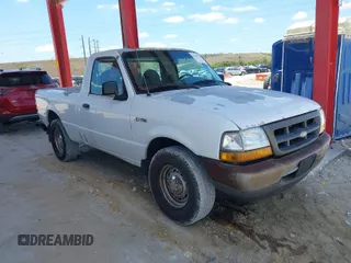 2000 Ford Ranger XL with VIN 1FTYR10V0YPA80803, listed as a IAAI auction lot 41980250 with 254,362 mi miles. Bid and sale history available at carsss.com. Image 1.