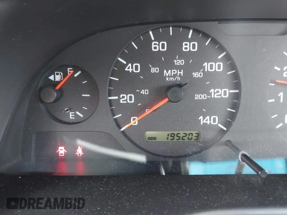2001 Nissan Altima GXE with VIN 1N4DL01D81C187472, listed as a IAAI auction lot 41502436 with 195,203 mi miles. Bid and sale history available at carsss.com. Image 7.