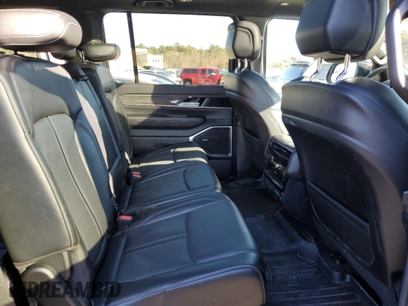 2022 Jeep Wagoneer Series II with VIN 1C4SJVBT4NS183828, listed as a Copart auction lot 45370365 with 38,870 mi miles and Salvage Title. Bid and sale history available at DreamBid. Image 11.