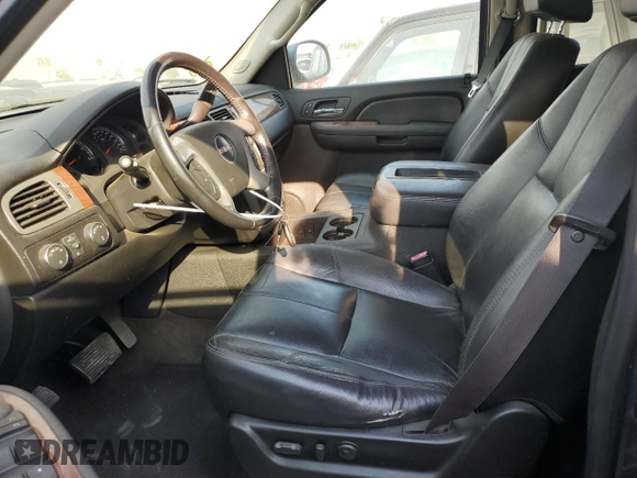 2008 GMC Yukon Commercial with VIN 1GKFK13078R209012, listed as a Copart auction lot 73838464 with 151,608 mi miles and Clean Title. Bid and sale history available at carsss.com. Image 7.