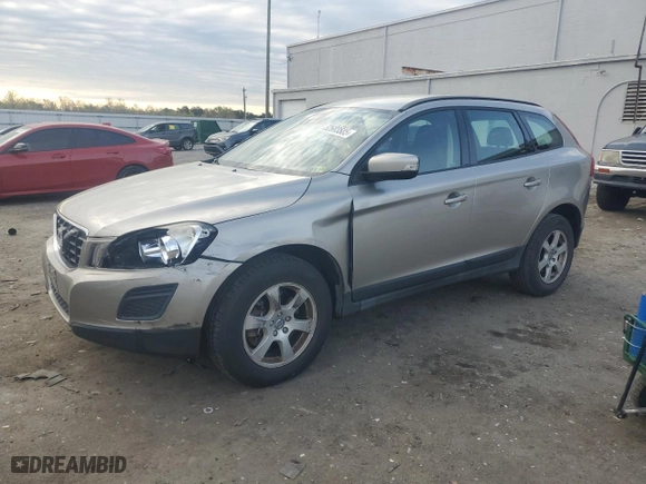 2011 Volvo XC60 3.2L with VIN YV4952DL1B2191182, listed as a Copart auction lot 52683585 with 126,294 mi miles and Salvage Title. Bid and sale history available at carsss.com. Image 1.