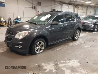 2013 Chevrolet Equinox LT z VIN 2GNFLNEK8D6290792, wystawiony jako IAAI lot #42300612 z przebiegiem 127 698 mil mil oraz . Historia ofert i sprzedaży dostępna na DreamBid. Obrazek 2.