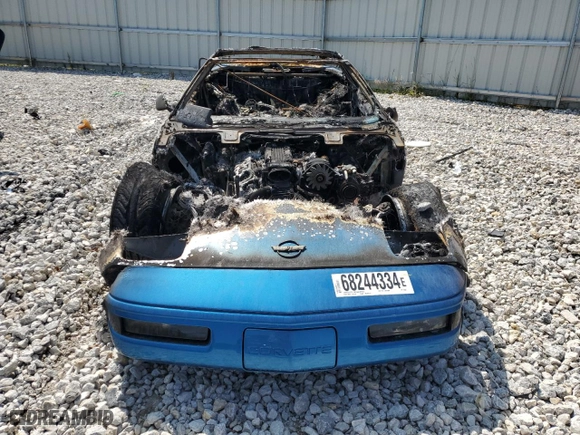 1993 Chevrolet Corvette with VIN 1G1YY23P6P5104627, listed as a Copart auction lot 68244334 with 0 mi miles and Clean Title. Bid and sale history available at carsss.com. Image 5.