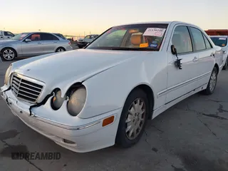 2001 Mercedes-Benz E-Class with VIN WDBJF65J91B249540, listed as a IAAI auction lot 41130248 with 107,582 mi miles. Bid and sale history available at carsss.com. Image 6.