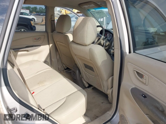2006 Hyundai Tucson GL with VIN KM8JM12BX6U469719, listed as a IAAI auction lot 41899134 with 136,179 mi miles. Bid and sale history available at carsss.com. Image 8.