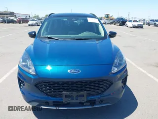 2020 Ford Escape SE Sport Hybrid with VIN 1FMCU0BZ1LUC15585, listed as a IAAI auction lot 42205354 with 21,044 mi miles and . Bid and sale history available at carsss.com. Image 13.