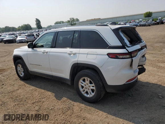 2022 Jeep Grand Cherokee Laredo with VIN 1C4RJHAG7N8614129, listed as a Copart auction lot 60320445 with 19,201 mi miles and Salvage title. Bid and sale history available at DreamBid. Image 2.