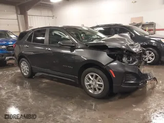 2022 Chevrolet Equinox LS with VIN 3GNAXSEV1NS172125, listed as a IAAI auction lot 40965459 with 40,499 mi miles. Bid and sale history available at carsss.com. Image 1.