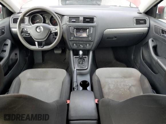 2017 Volkswagen Jetta S z VIN 3VW2B7AJXHM354102, wystawiony jako Copart lot #66042105 z przebiegiem 58 932 mil mil oraz Czysty tytuł • Clean title. Historia ofert i sprzedaży dostępna na DreamBid. Obrazek 8.