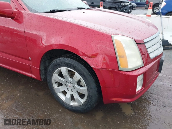 2008 Cadillac SRX AWD with VIN 1GYEE637580124158, listed as a IAAI auction lot 41501236 with 101,572 mi miles. Bid and sale history available at carsss.com. Image 6.