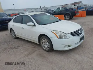 2012 Nissan Altima 2.5 S with VIN 1N4AL2APXCN532694, listed as a IAAI auction lot 39359238 with 122,390 mi miles. Bid and sale history available at carsss.com. Image 1.
