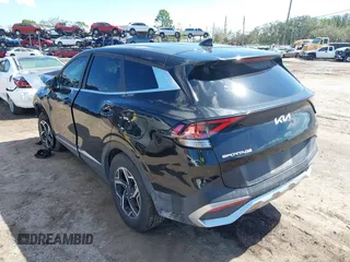 2024 Kia Sportage LX with VIN KNDPUCDF4R7238196, listed as a IAAI auction lot 41667969 with 19,836 mi miles and . Bid and sale history available at DreamBid. Image 3.