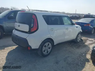 2015 Kia Soul with VIN KNDJN2A21F7151768, listed as a IAAI auction lot 41792958 with 161,641 mi miles. Bid and sale history available at carsss.com. Image 4.