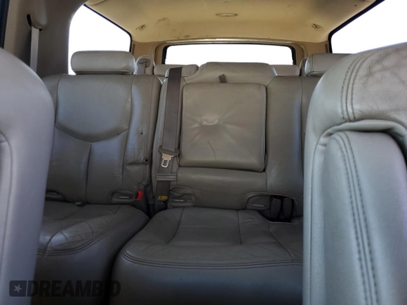 2003 GMC Yukon XL SLT with VIN 1GKFK16T83J175756, listed as a Copart auction lot 69468984 with 239,792 mi miles and Salvage Title. Bid and sale history available at carsss.com. Image 10.