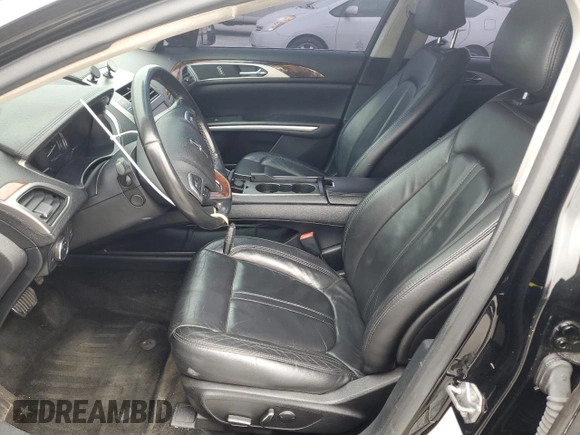 2016 Lincoln MKZ Hybrid с VIN 3LN6L2LU9GR632268, выставлен на аукционе Copart как лот 50937895 с пробегом 133 881 миль миль и Списание • Salvage title. История ставок и продаж доступна на DreamBid. Изображение 7.